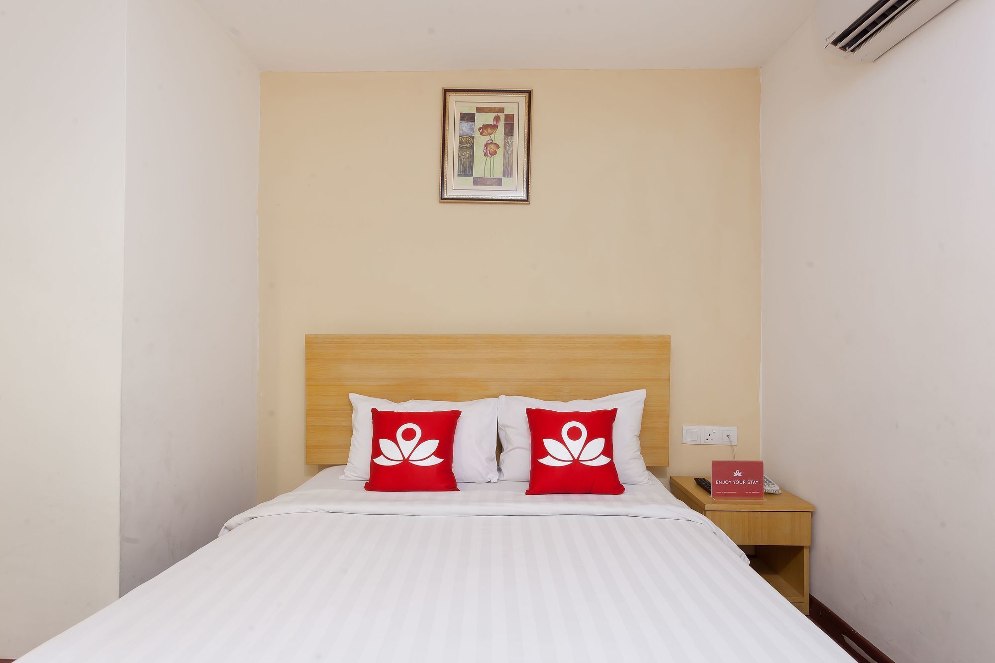 Zen Rooms Opposite Ymca Куала-Лумпур Экстерьер фото